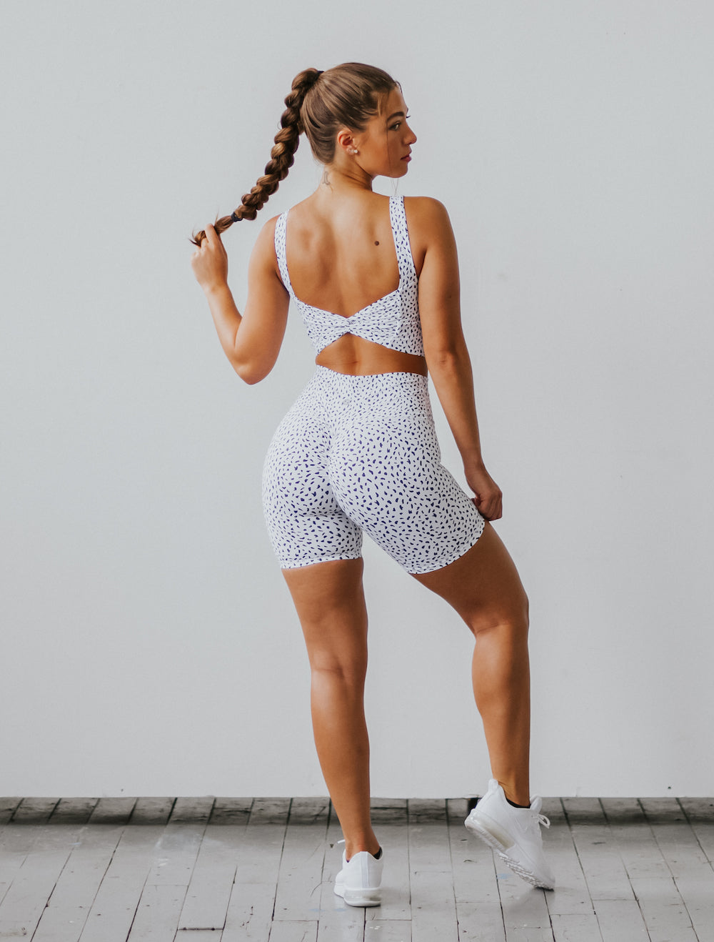 Astoria LUXE IGNITE Short - White Speckle