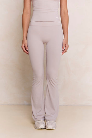 Astoria Airvíve Flare Legging - Ash Grey