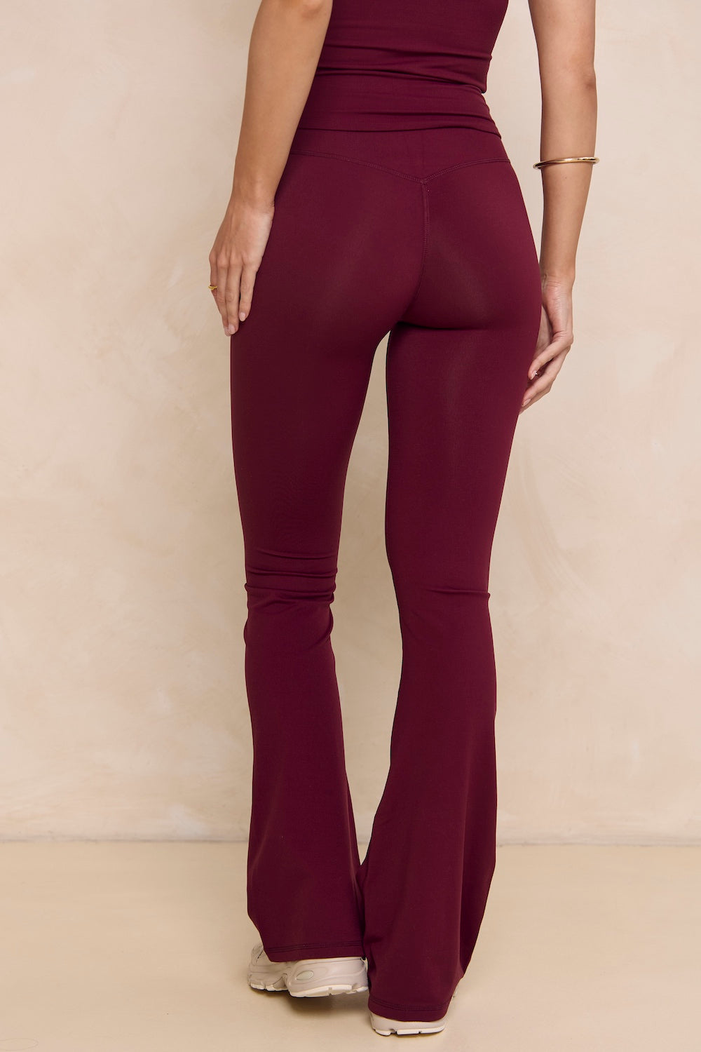 Astoria Airvíve Flare Legging - Burgundy