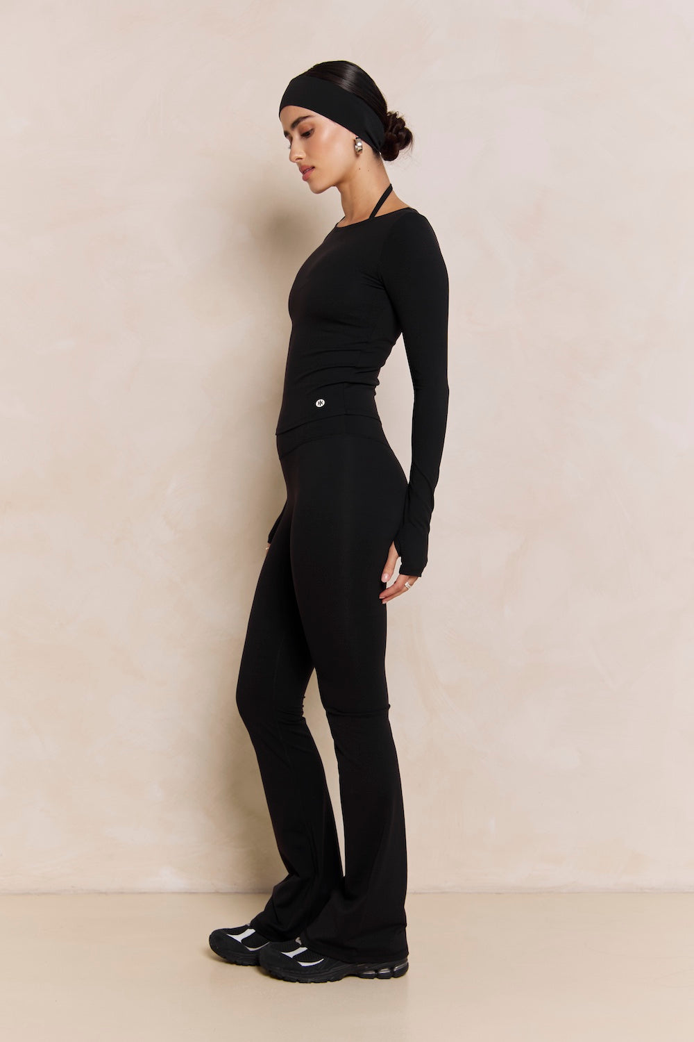Astoria Airvíve Flare Legging - Black