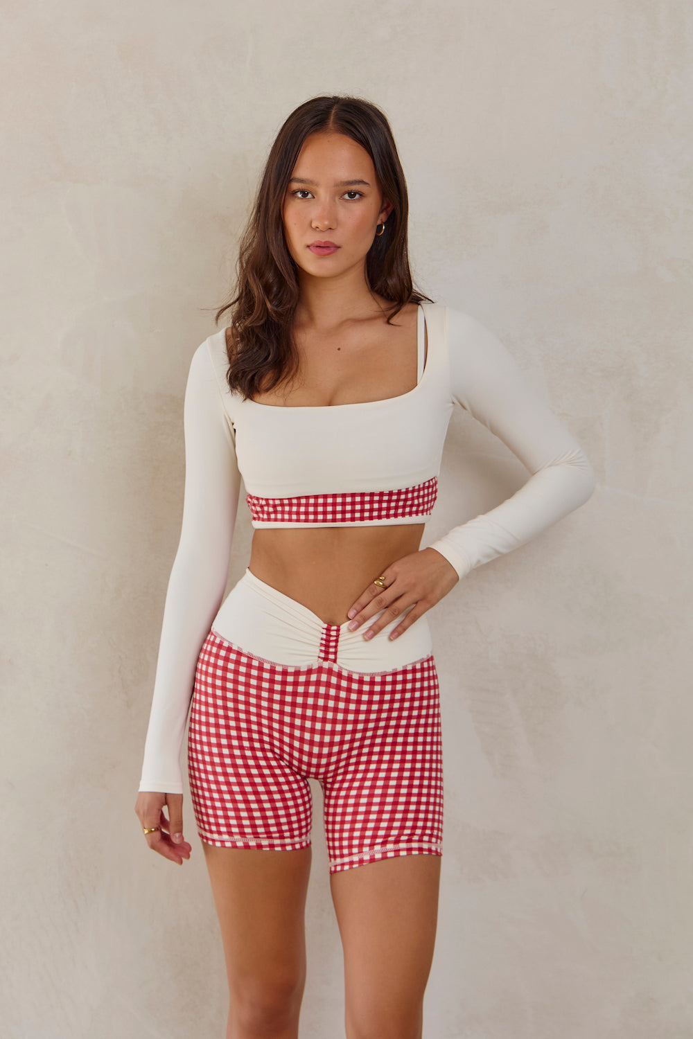 Astoria LUXE BALANCE Squareneck Sleeved Crop - Cream